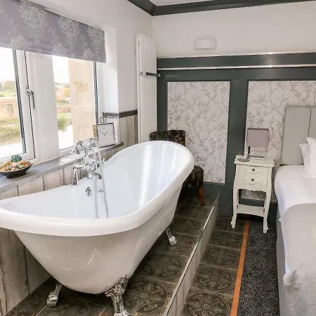 Дом отдыха Lock View - Nordic *